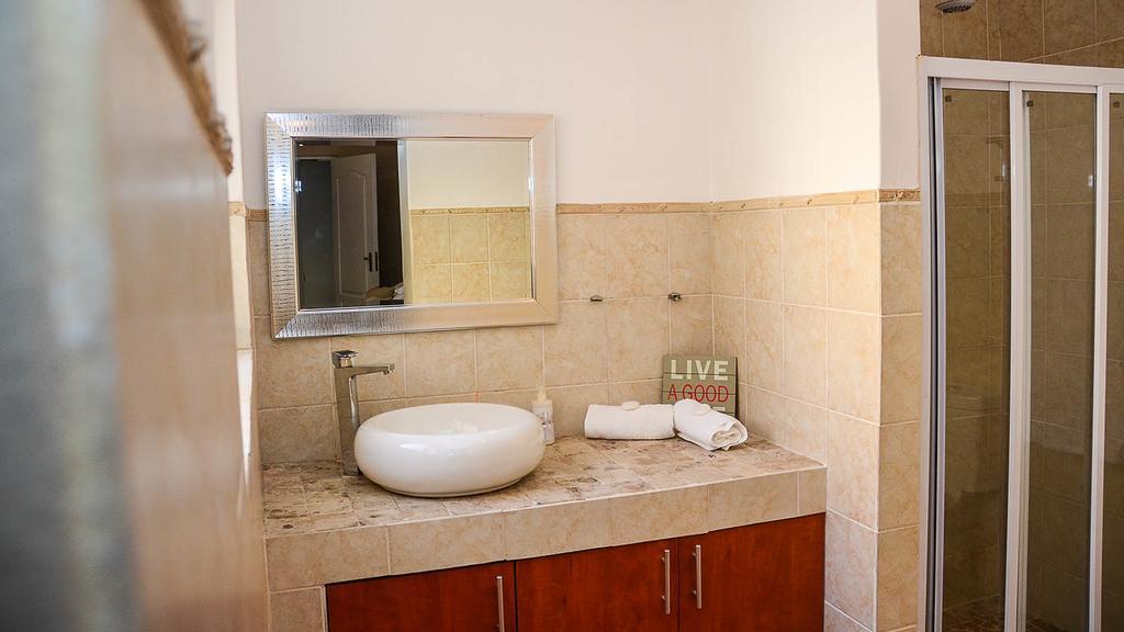 Beth El Guesthouse Brackenfell Extérieur photo